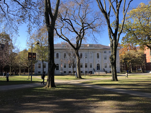 Touring the Harvard University Campus in Boston Massachussets