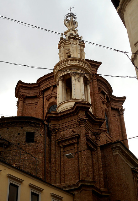 Apse, cupola on a poligonal base and bell tower of Sant'Andrea delle Fratte Church in Rome (1653-1667) - Architect Francesco Borromini (Bissone 1599-Rome 1667)