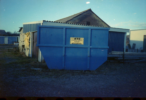 Container | by felixdahlström