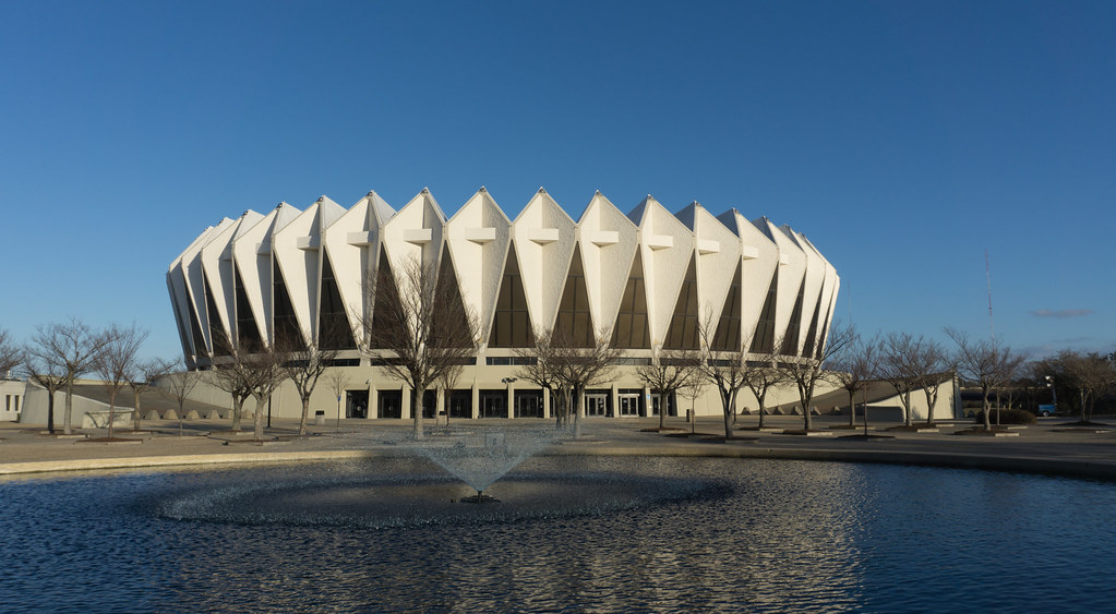 Hampton Coliseum | Hampton Coliseum is a multi-purpose arena… | Flickr