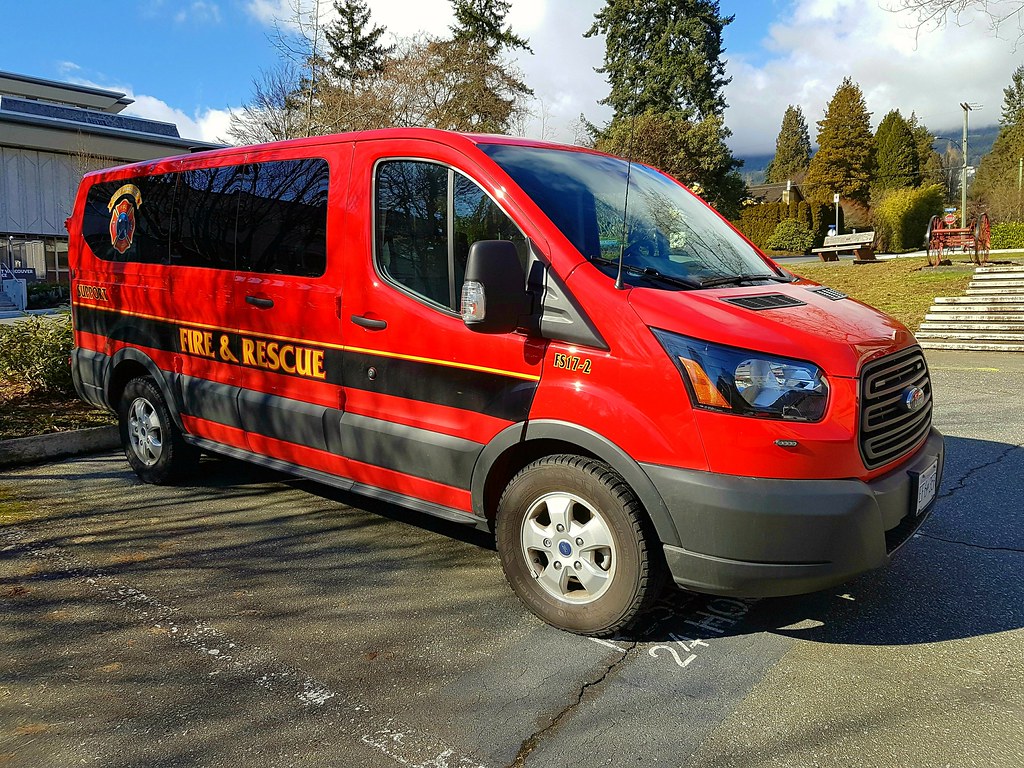 West Vancouver, BC Support Unit FS17-2 | Parked behind Fire … | Flickr