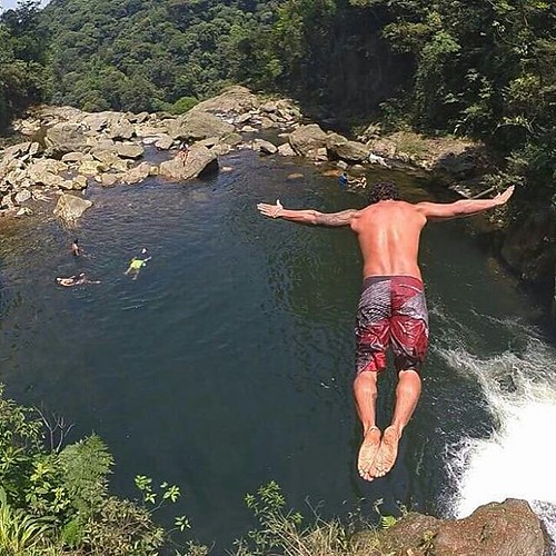 Regrann from @agdornellas - É Proteção Divina Nos Levando Pra Passear...!!! 💯  : @daniel_meteoro @gopro @goprobr @redbullcliffdiving @cliffdivingplaces #trilhasetravessias #gopro #goprobr #goprobrazil #cliffdiving #cliffdivingredbull #gentequetrilha # | by cliffdivingplaces