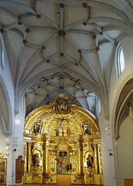 bóveda retablo mayor de La Anunciacion capilla del antiguo hospital de Nuestra Señora de la Misericordia Museo de Navarra 01