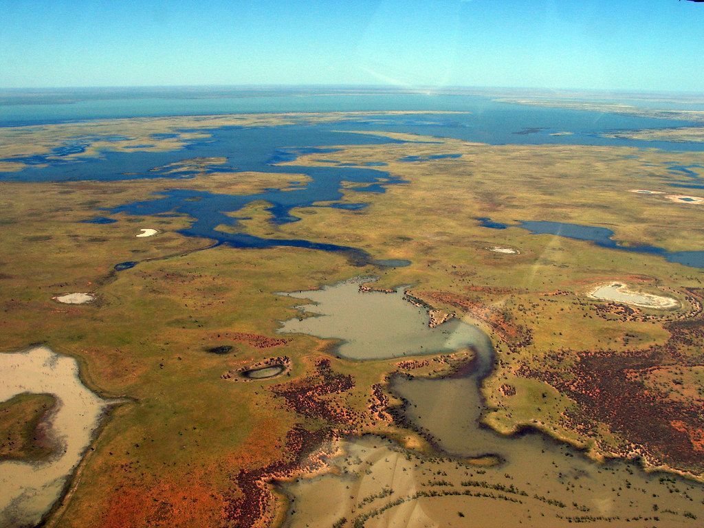 Крупнейшие реки и озера материка австралии