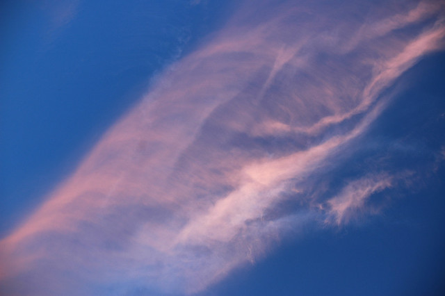 Sunset detail (cloud flow pattern)