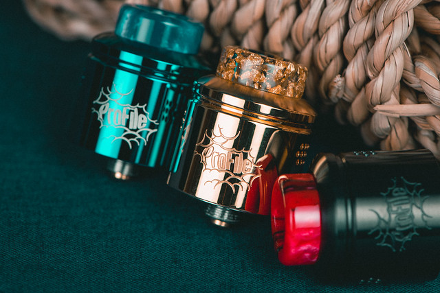 Rebuildable Dripping Atomizer (RDA) for Vaping