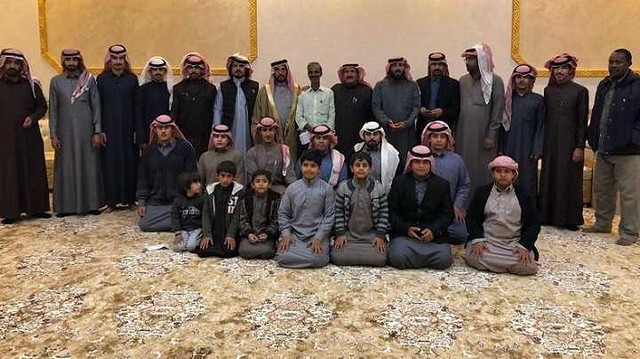 4825 Saudi Family bids a lavish farewell to their Indian Worker for 35 years of service 01