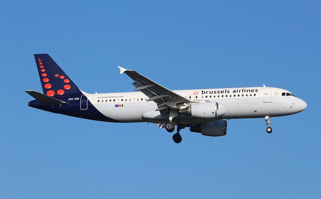 OO-SNI Airbus A320-214 Brussels Airlines