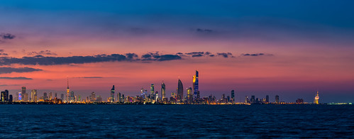 nikon d850 landscape panorama kuwaitcity skyline skyscraper twilight golden hour