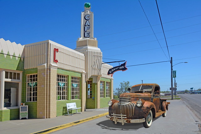 U-Drop Inn - Classic Route 66 Gas Station