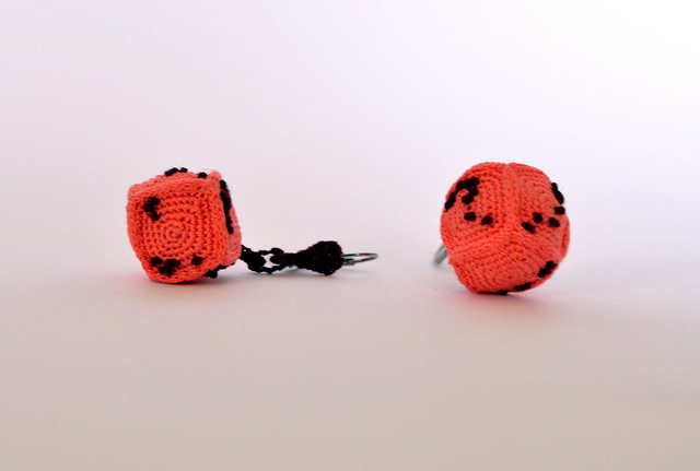 Crochet earrings - Cube