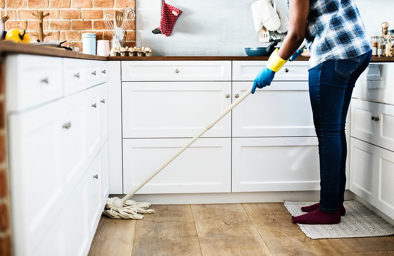 Guide-To-The-Best-Mop-For-Laminate-Floors