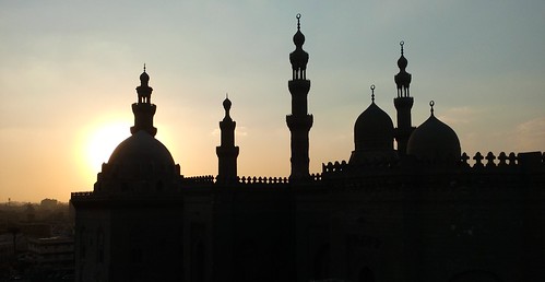 egypt egyptian cairo sky sun sunrise sundown sunset shot photo mobile islamic history historical era architecture building mosque minaret