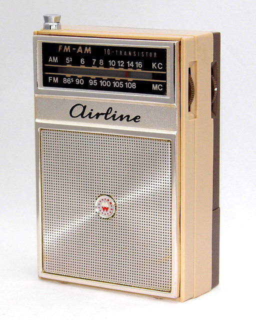 Vintage Airline Transistor Radio, Model 62-1259, AM-FM Bands, 10 Transistors, Telescoping Antenna, Made In Japan, Circa Late 1960s