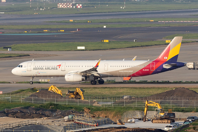 Asiana Airlines Airbus A321 HL8060 [TPE]