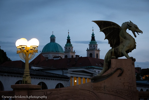 xt2 slovenia travel kenchie europe ljubljana 18135 si dragon sunset fujifilm