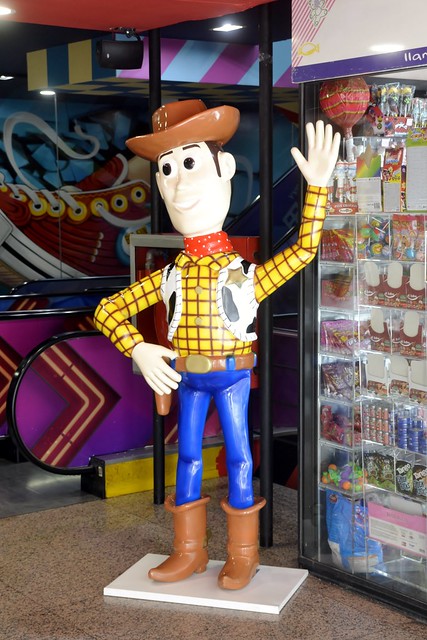 WOODY (TOY STORY)