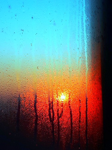 Sunrise through window by Tobi_2008, fenster window sonnenaufgang sunrise farbe color