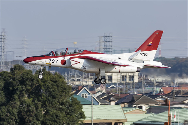 Kawasaki T-4 - 02