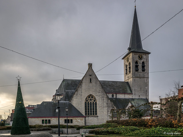 Borsbeek, Sint-Jacobuskerk.