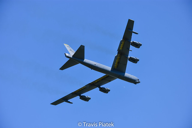 USAF –  Boeing B-52H Stratofortress 60-0057 @ Niagara Falls