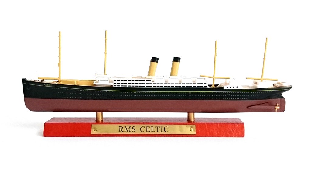 RMS " Celtic " Finshed Model 1:1250 Atlas New 