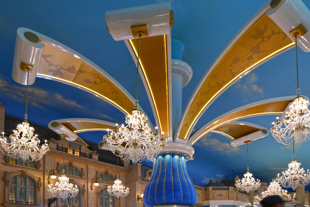 Paris Las Vegas Lobby - Inside Paris Hotel Las Vegas