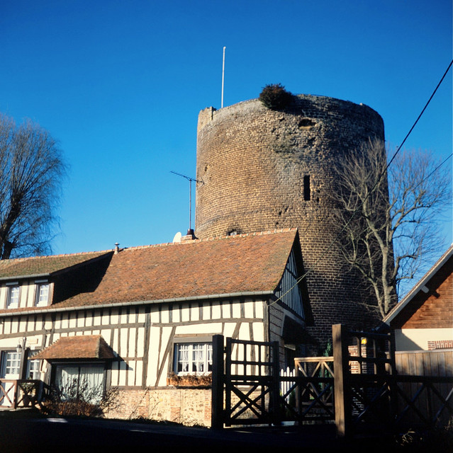 La tour grise de Verneuil-sur-Avre