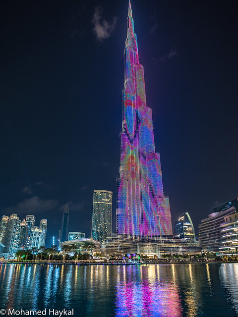 Burj Khalifa in colors
