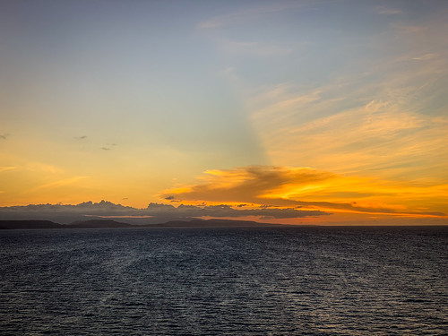 nordouest haiti ht cruise royal caribbean sun sunset ocean sea blue green ship