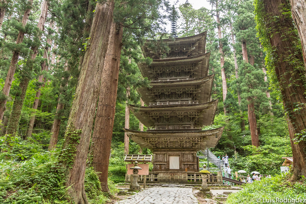 Pagoda de cinco pisos del monte Haguro