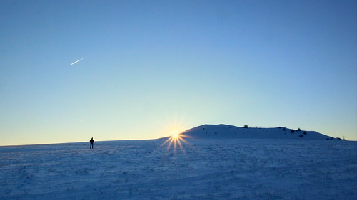 d deutschland hessen nordhessen northernhesse sonnenuntergang sunset winter himmel sky blue blau schnee snow