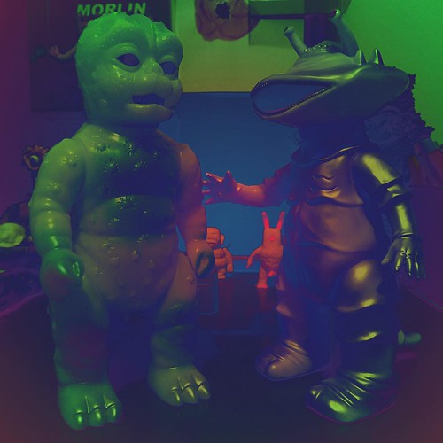 #kaiju #godzilla #minilla #miniya #monster #M1GO #ultraq #カネゴン#sofubi #sofvi #vinyltoy | by ZHENGYUXX