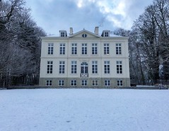 Snowy Château Malou