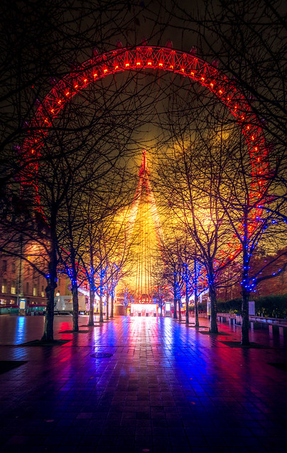Coca Cola London Eye at Christmas by Simon Hadleigh-Sparks