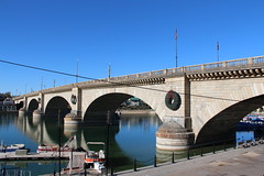 London Bridge (Lake Havasu City, Arizona)