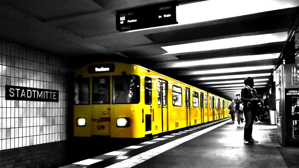 Always takes me home | ENG: The subway station "Stadtmitte ...