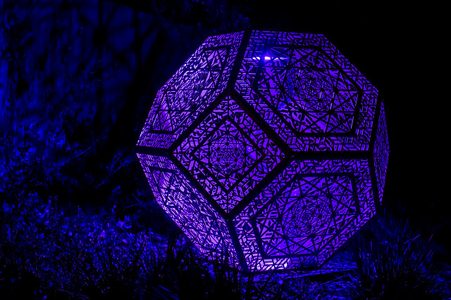 HYBYCOZO Purple Geometric Art