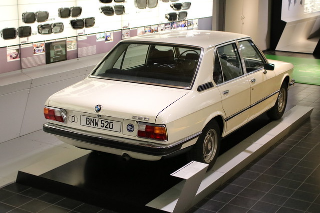 Dingolfing: BMW 520 im Museum Dingolfing
