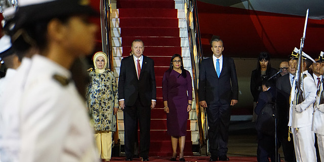 Arriba a Venezuela presidente de Turquía Recep Tayyip Erdogan