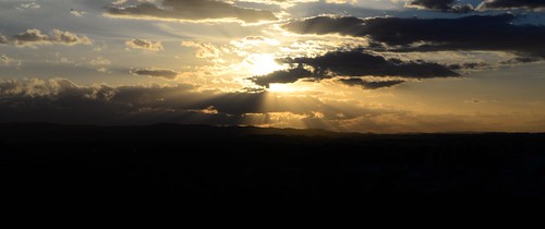 DAV_4376M Sunset by David Barrio López, Sunset en Carcassonne, Aude, Occitania, Languedoc-Rosellón, France.portenarbonnaise portedelaude pon