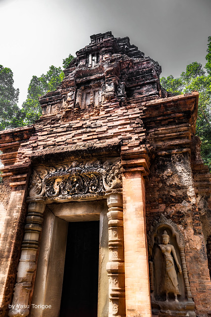 Details of the Carvings of One of the Towers of Preah Ko Temple, Siem Reap, Cambodia-15a