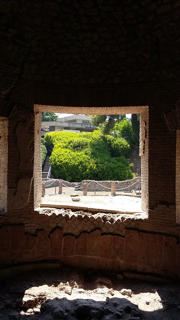 pompei window