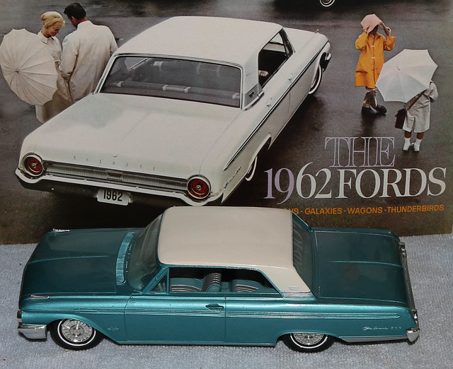 1962 Ford Galaxie Promo Model Car -     Corintihan White over Ming Green