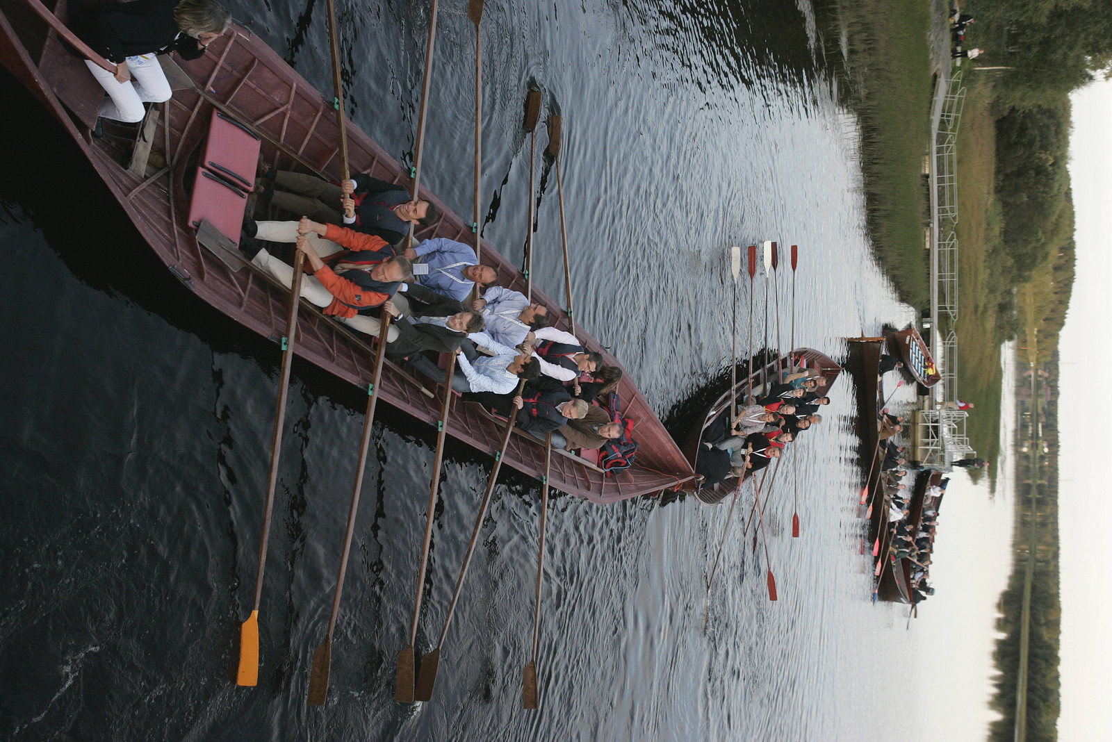 14 Team Boat Race