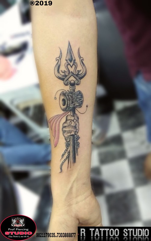 Lord Shiva tattoo | Shiva tattoo, Om tattoo design, Shiva tattoo design