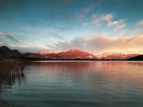 mountain landscape reflection sunset lake