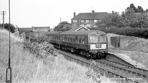 britishrailways cravens class105 dmu diesel passenger ellerby eastyorkshire train railway locomotive railroad