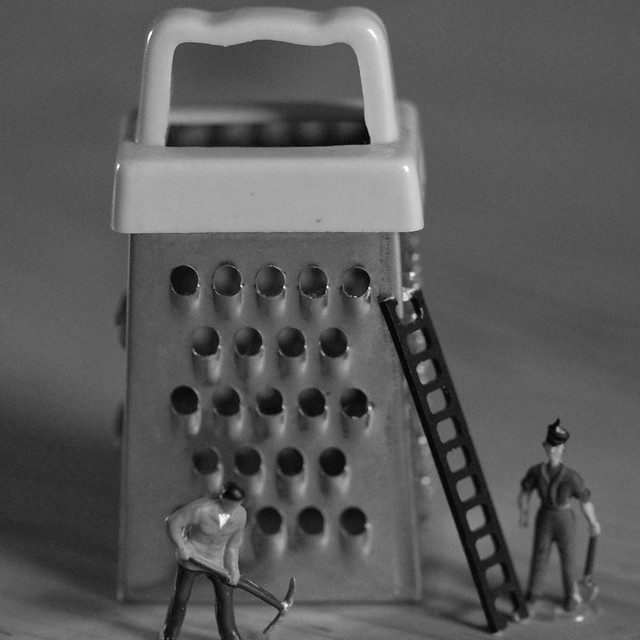Macro Monday - Centre B & w - A grate working experience.
