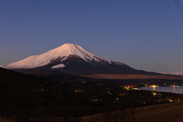 December Fuji before sunrise